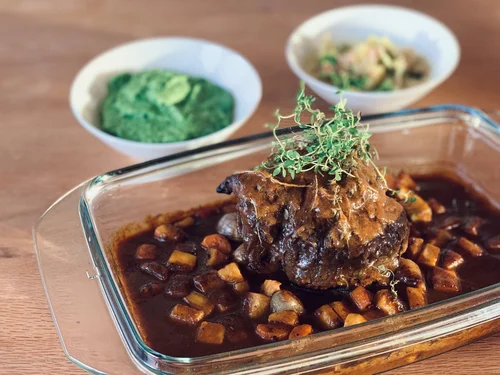 Lammschulter mit Brennesselpolenta im 4* Hotel Molzbachhof