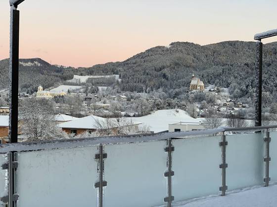 Ausblick aus dem Naturhotel Molzbachhof im Winter