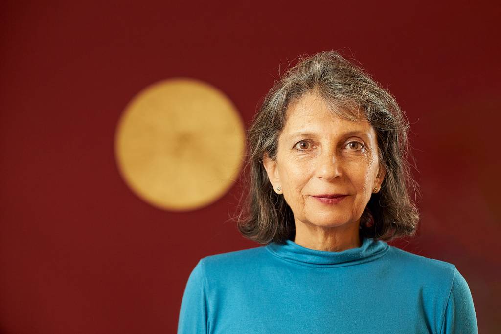 Portrait von Helga Holcik. 